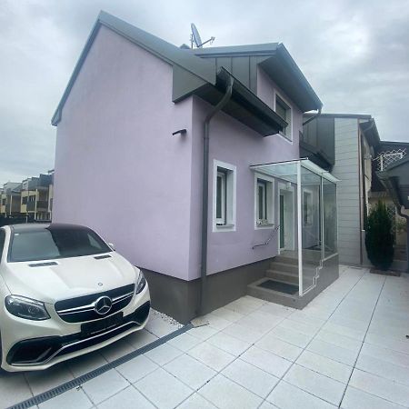 شقة Einfamillienhaus Rustenfeld المظهر الخارجي الصورة